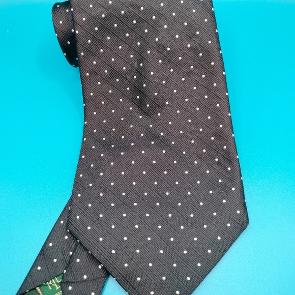Lauren Ralph Lauren Silk Necktie Tie Textured Black White Dots Hand Finished. T - Picture 2 of 9